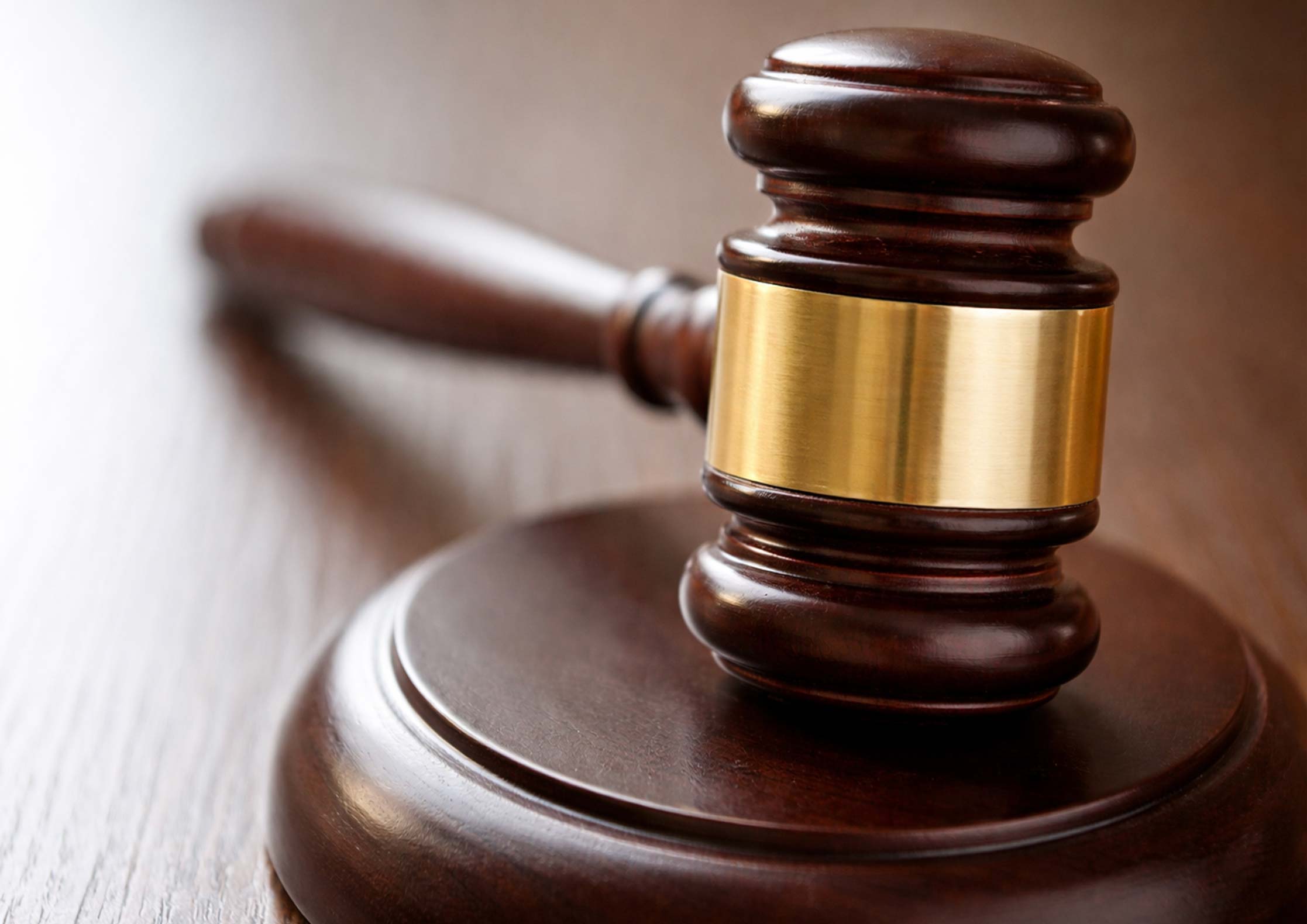 Concordato semplificato: ausiliario e commissario non sono litisconsorti necessari nel reclamo